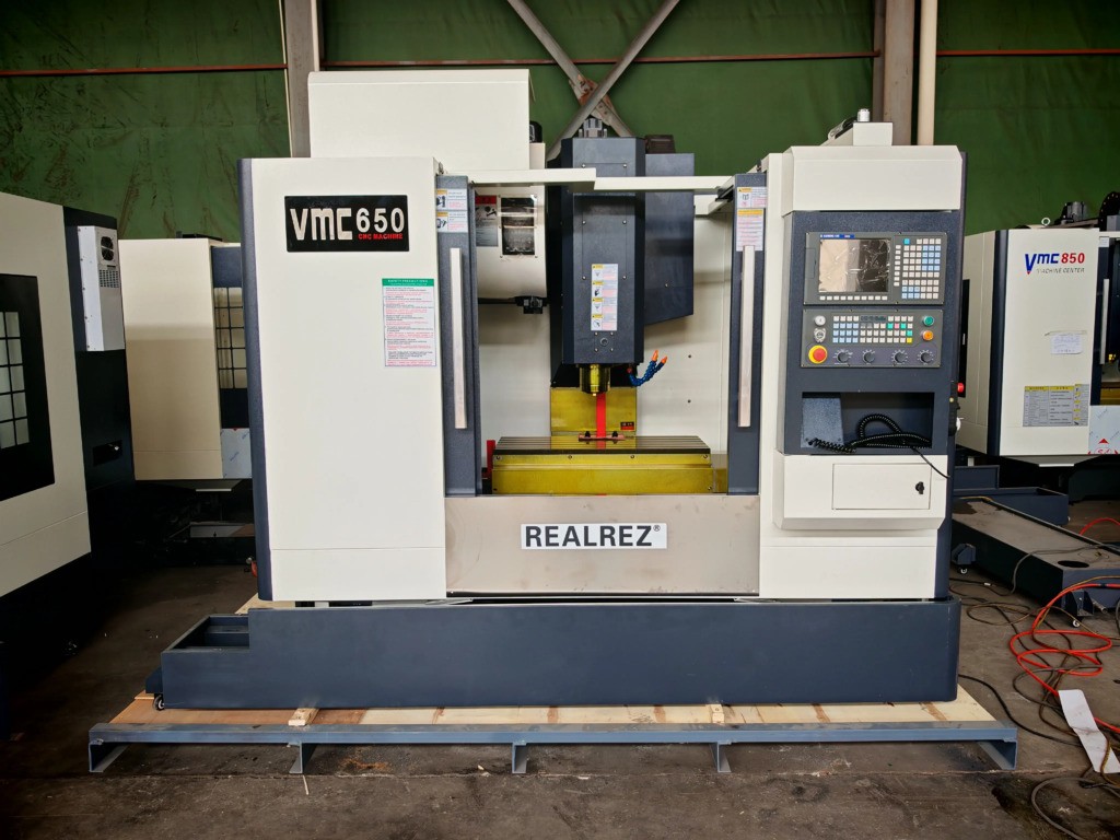 Фрезерный обрабатывающий центр с ЧПУ VMC650 (ЧПУ GSK 25I)